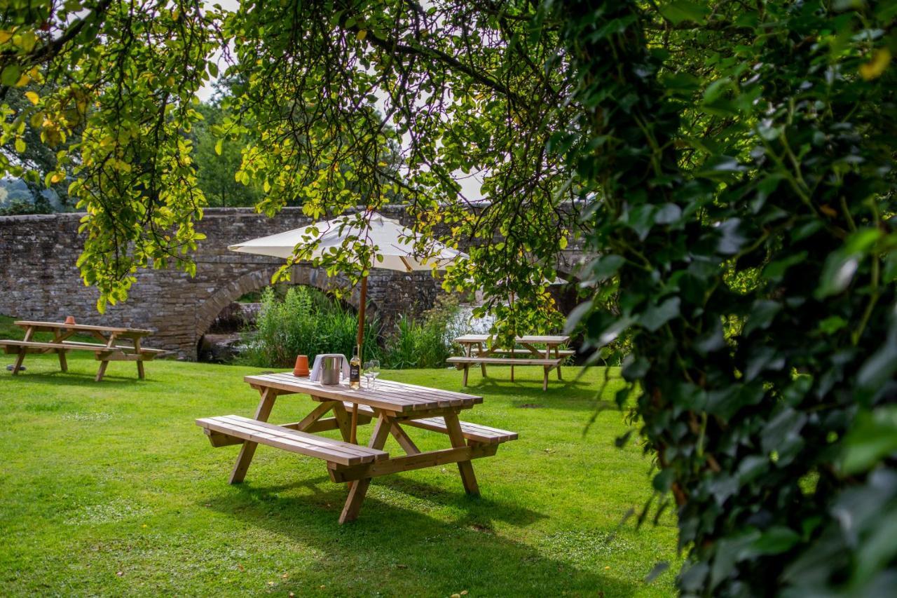 The Lion Hotel Leintwardine Екстериор снимка